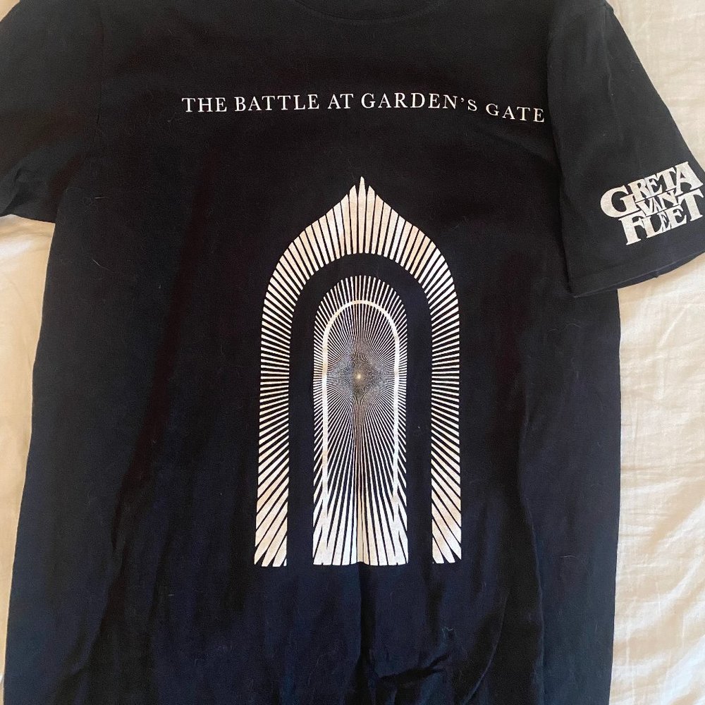 Great Van Fleet: The Battle At Garden's Gate Concert Graphic T-Shirt